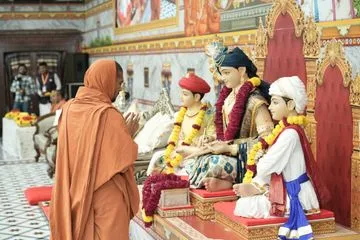 Aacharyoday Katha - Shikshapatri 200