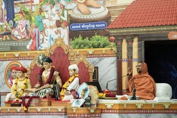Aacharyoday Katha - Shikshapatri 200