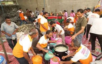 Mahotsav Purve no Mahol - Shikshapatri 200
