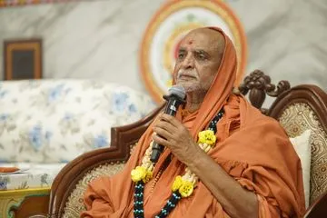 Vyakhyan Mala & Ashirvachan - Shikshapatri 200