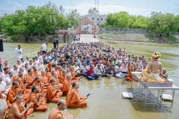 Divya Abhishek & Snanotsav - Kundaldham
