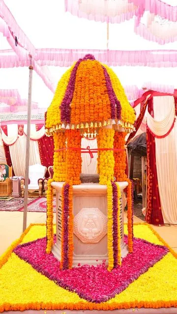 Swaminarayan Bhagwan