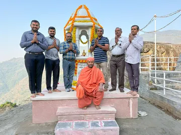 Smruti chhatri lokarpan - Mahasheela, Lunkhu, Deurali, Nepal