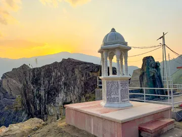 Smruti chhatri lokarpan - Mahasheela, Lunkhu, Deurali, Nepal