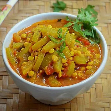 Dudhi-Chana Ni Dal Nu Shaak