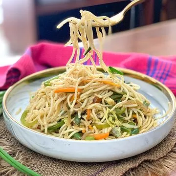 Hakka Noodles