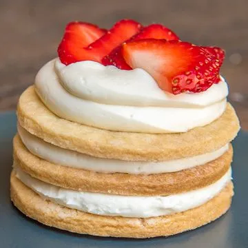 Strawberry Short Cake