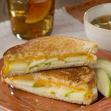 Apple Crisp Sandwich