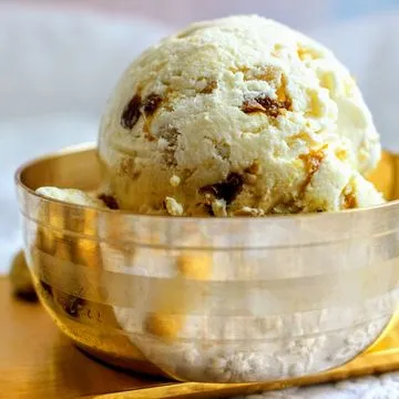 Kaju Draksh Ice Cream