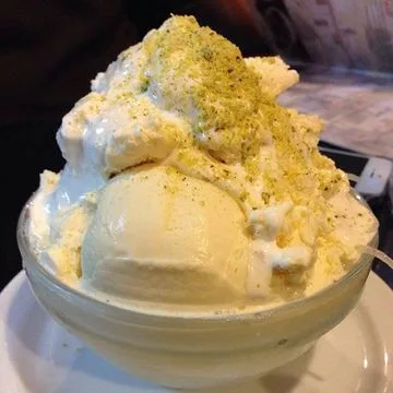 Afghan Meva Ice Cream