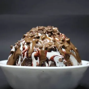 Mava Malai Gola