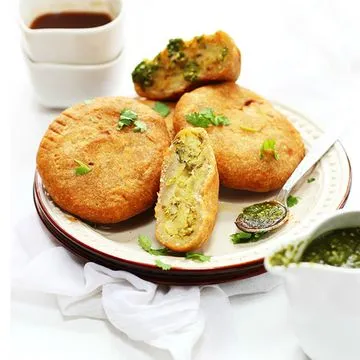 Aloo Kachori