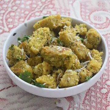Rava Na Muthiya
