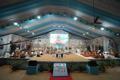Evening Session & Ravisabha - Divya Murti Pratishtha, Divyabaug Nadiad