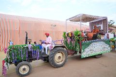 Vadtal Padyatra & Samaiyu - Divya Murti Pratishtha, Divyabaug Nadiad