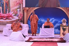 Katha - Nutan Mandir Khatmuhurt, Naagnesh